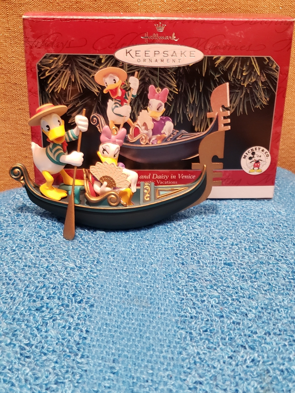 Hallmark Keepsake Donald & Daisy Gondola Ornament - Blue, Yellow, Pink, Gold